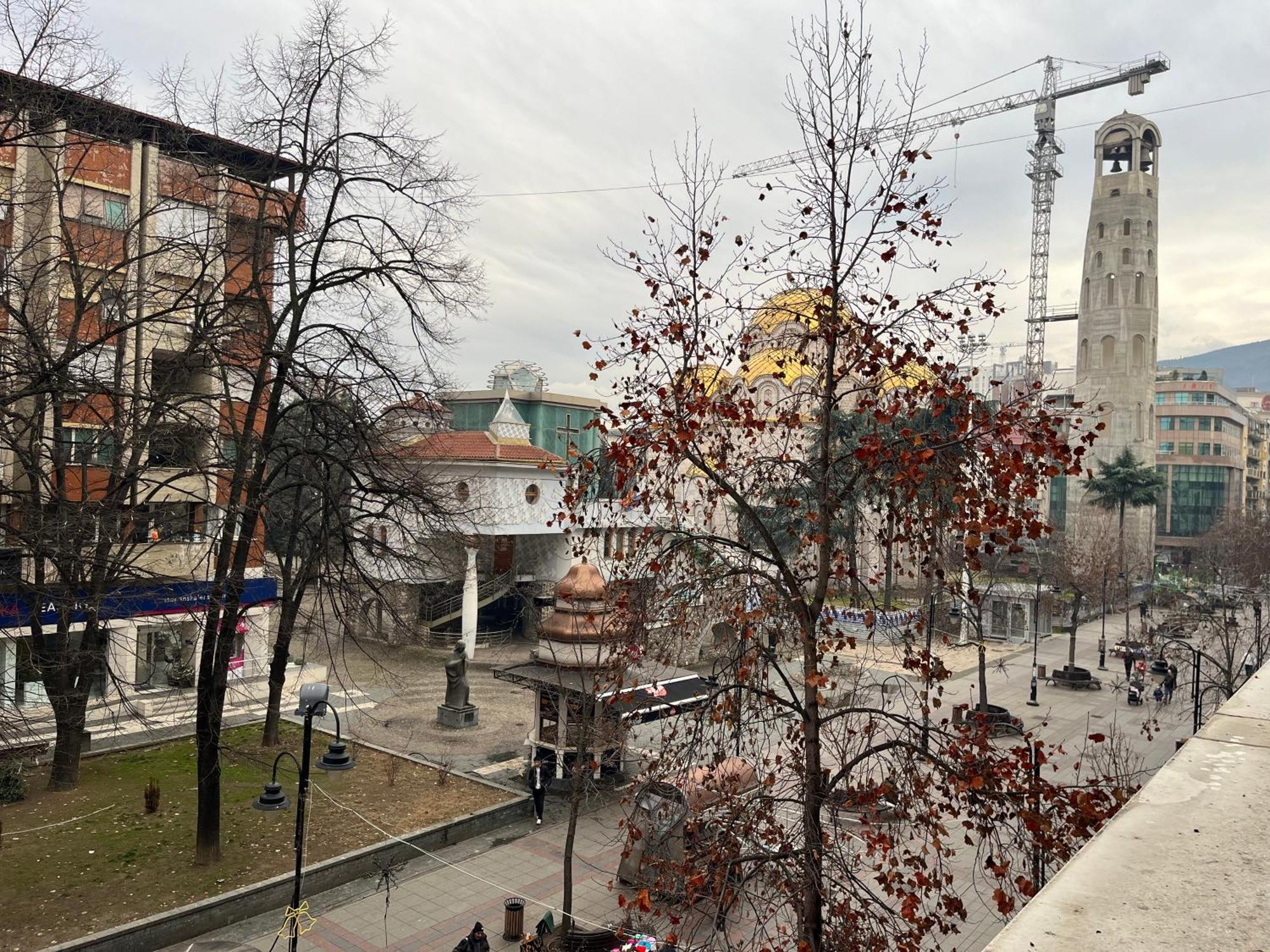 Central M - 5 Apartments Skopje Luaran gambar