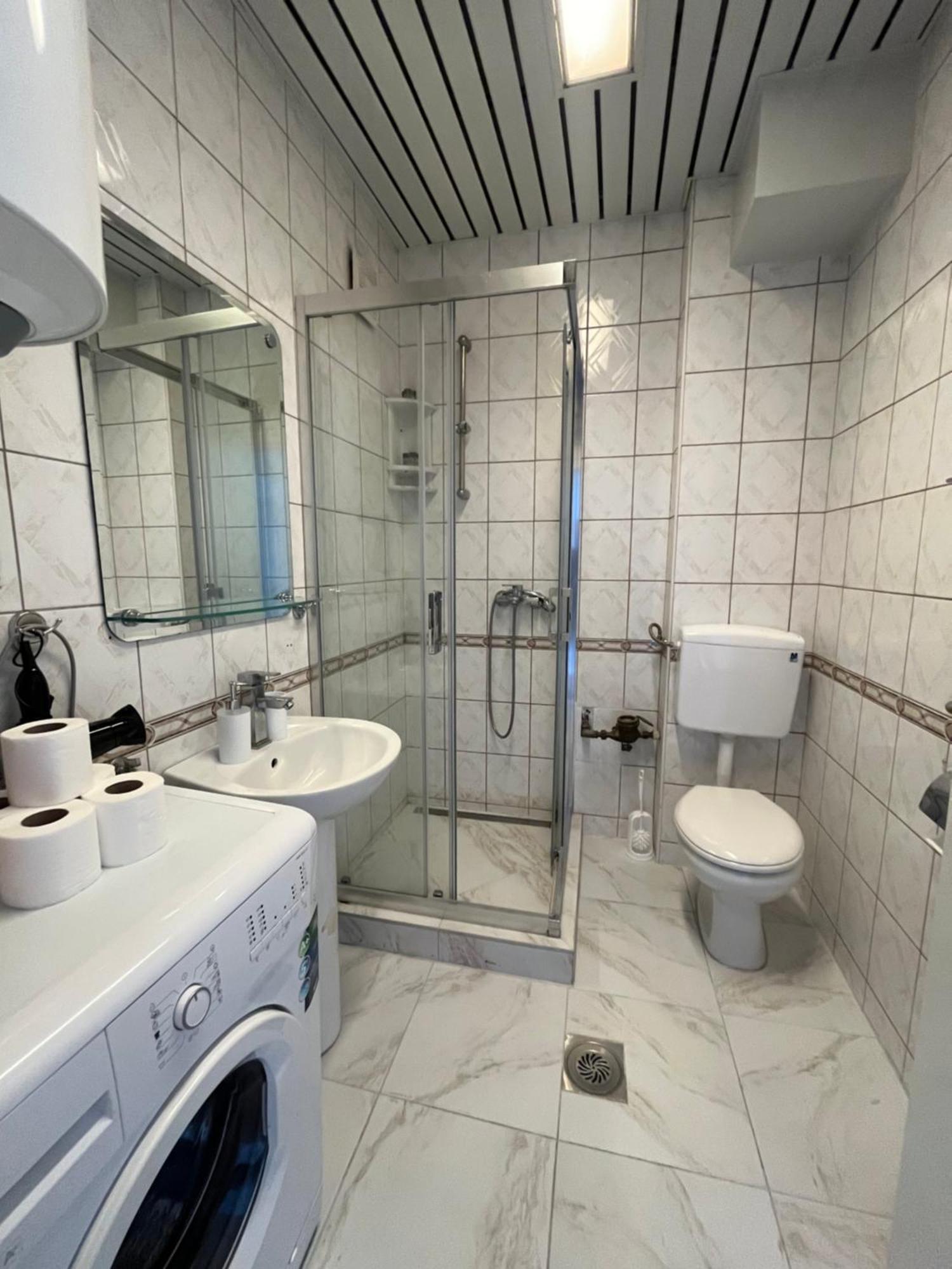 Central M - 5 Apartments Skopje Luaran gambar