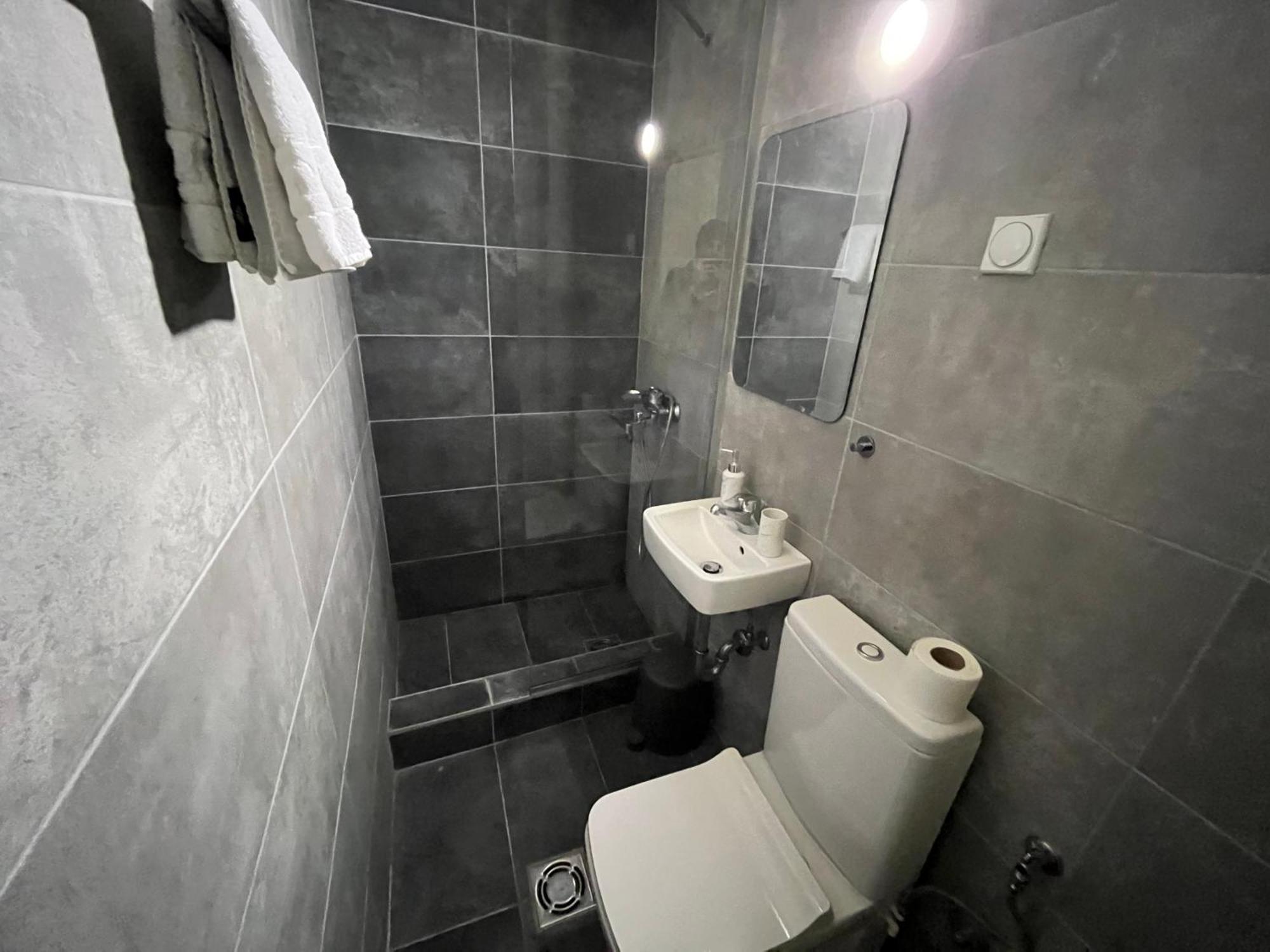 Central M - 5 Apartments Skopje Luaran gambar