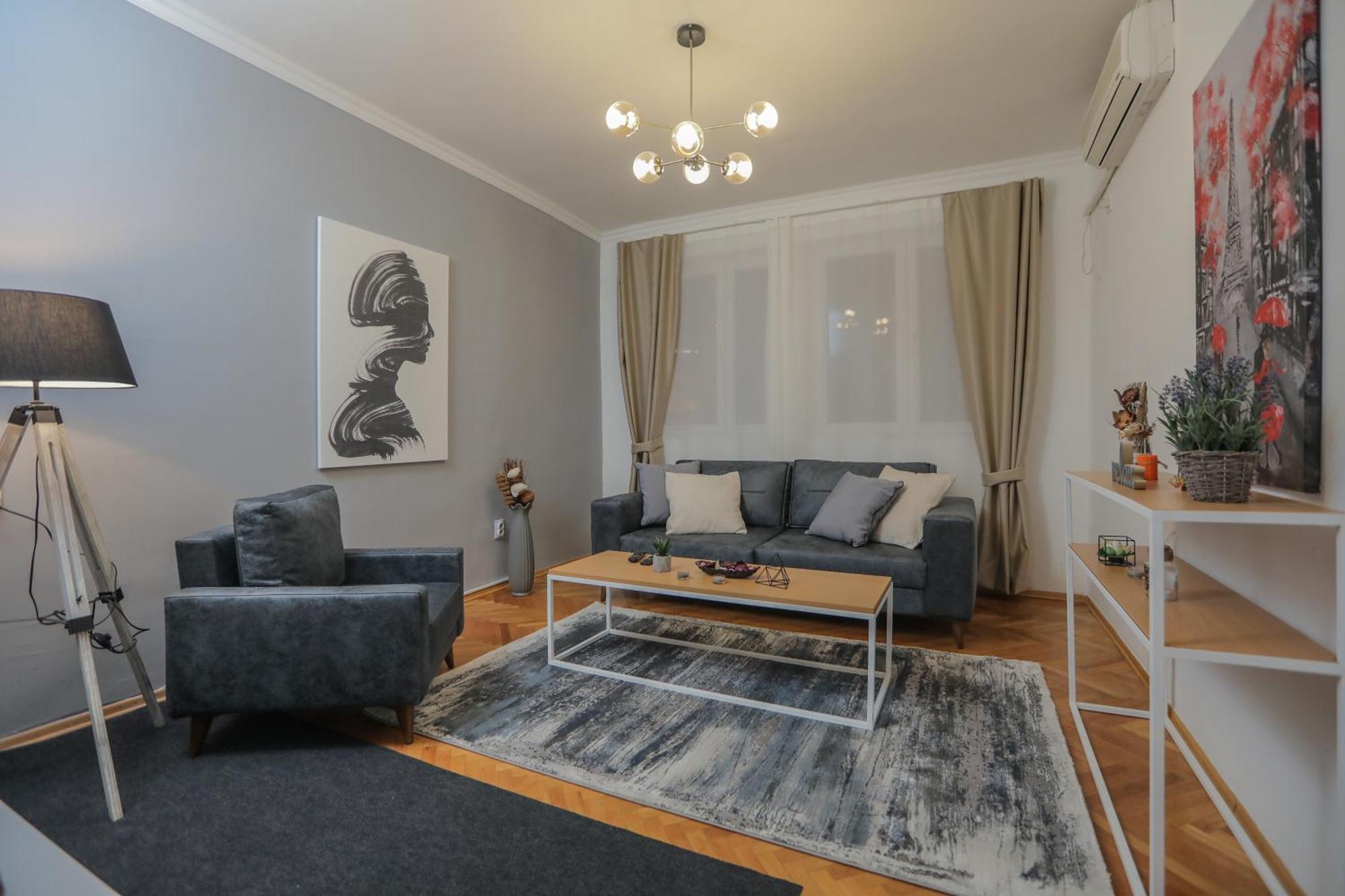 Central M - 5 Apartments Skopje Luaran gambar