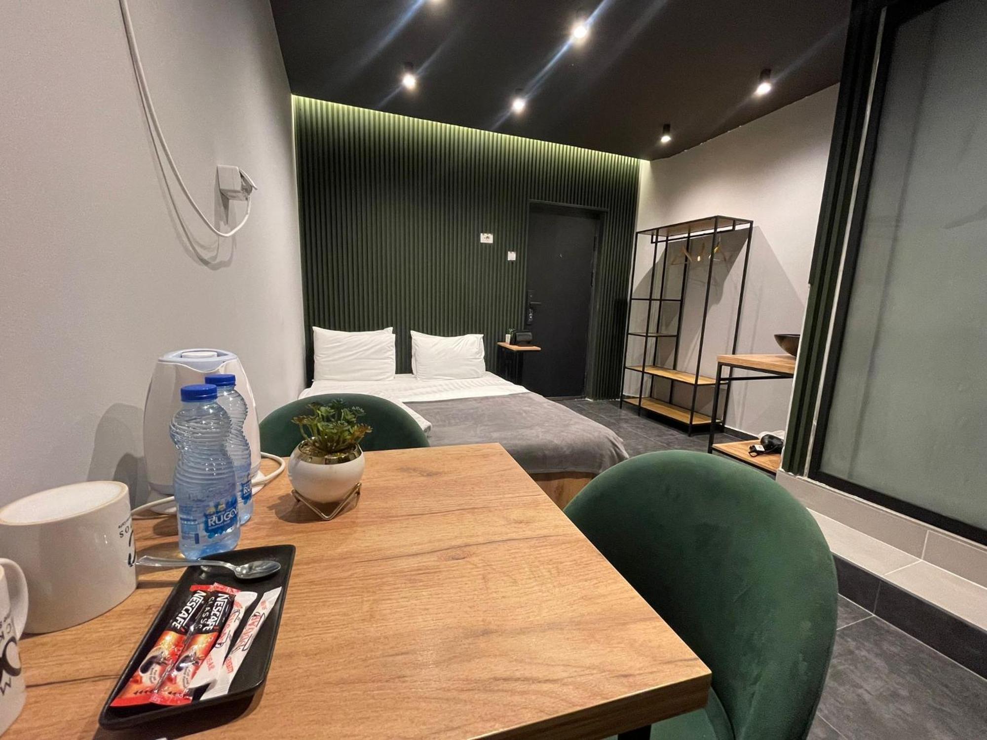 Central M - 5 Apartments Skopje Luaran gambar