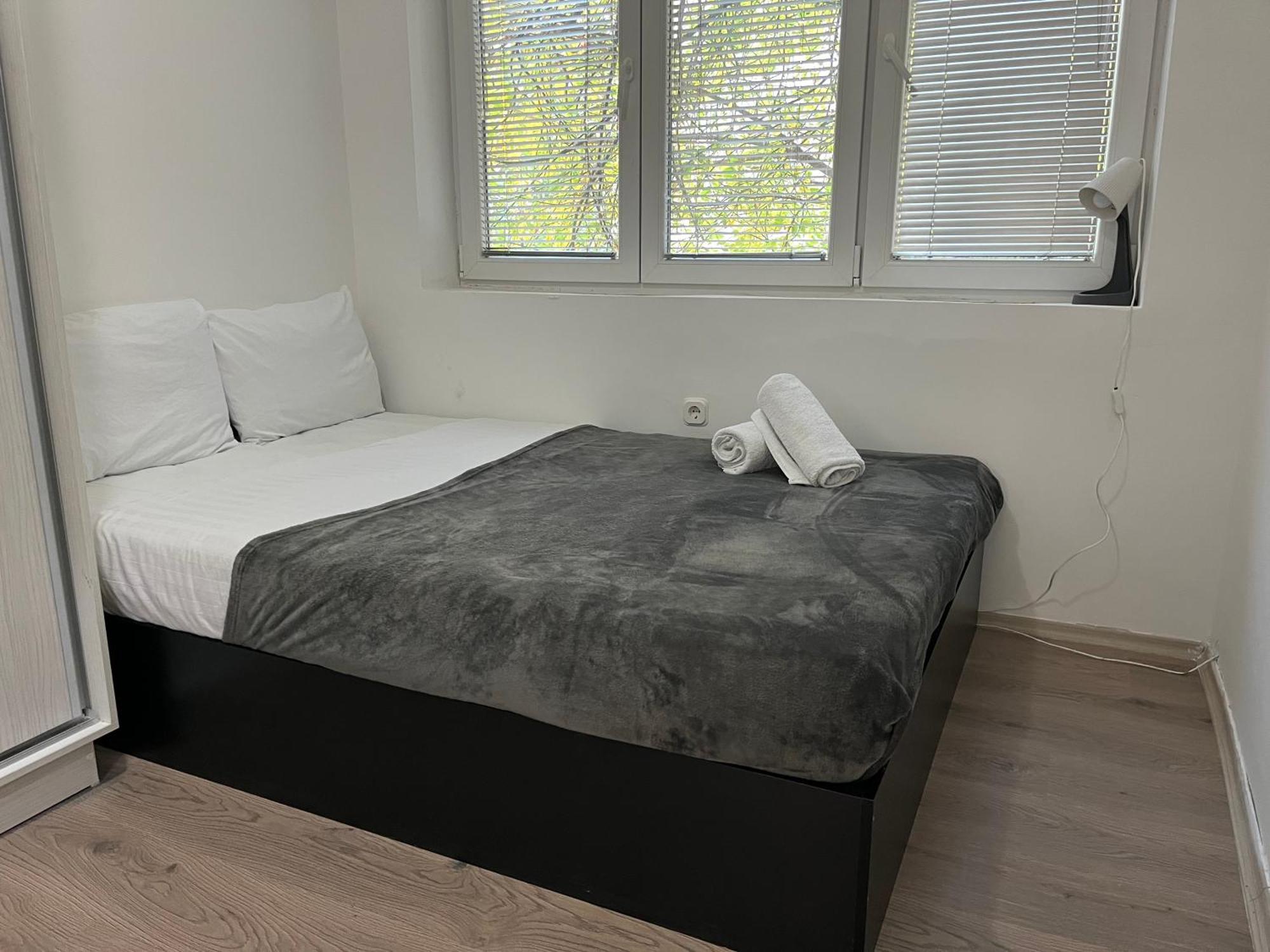 Central M - 5 Apartments Skopje Bilik gambar