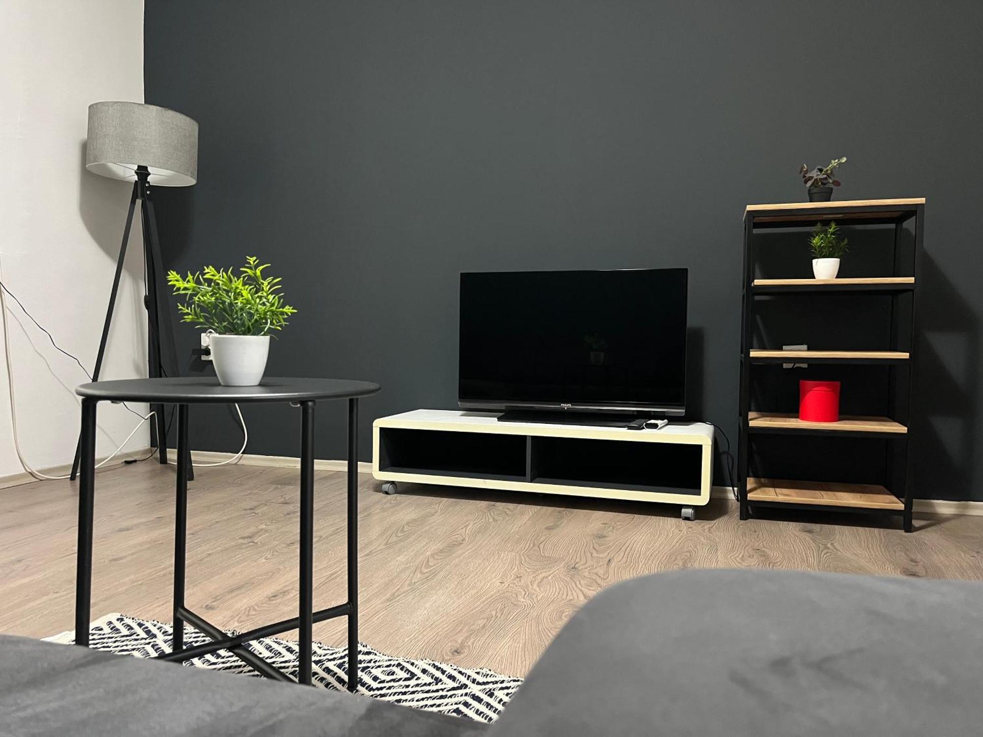 Central M - 5 Apartments Skopje Luaran gambar